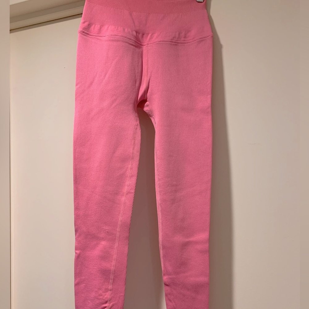 Spiritual Gangster by Pink size XS ribbed leggings worn once